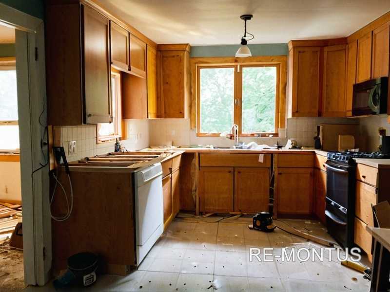 Выбор качественных обоев для гостиной: как избежать быстрого износа?