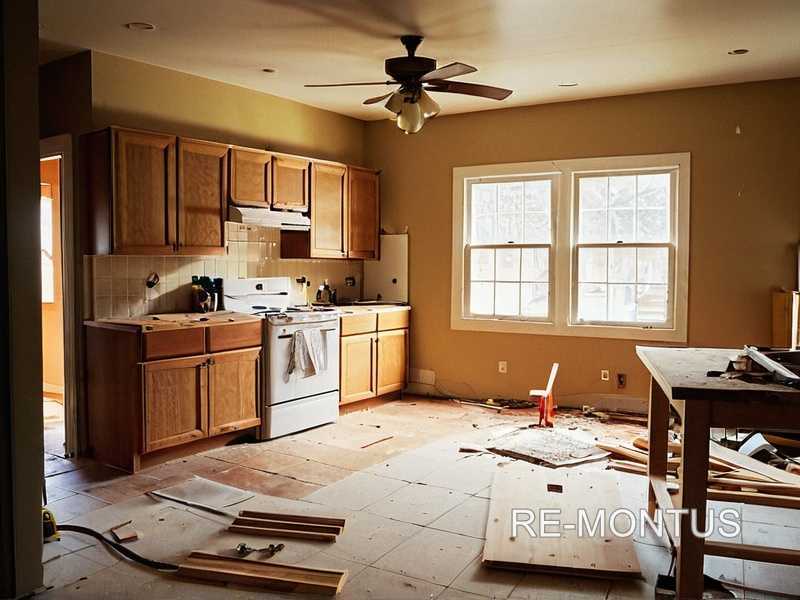 Как долго служат обои и покраска: срок эксплуатации и уход